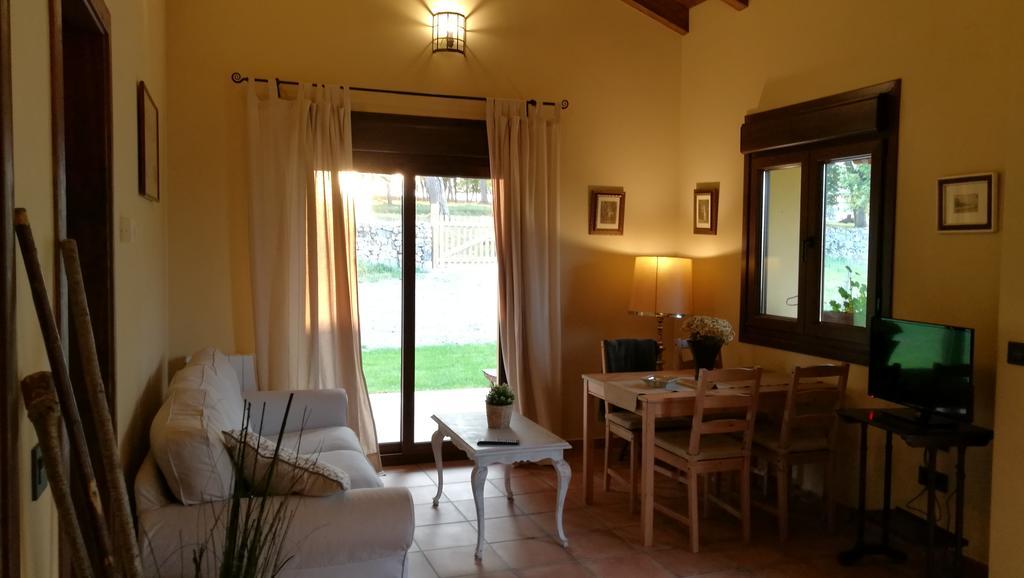 Casas Rurales Entrecastanos Onís Exteriér fotografie