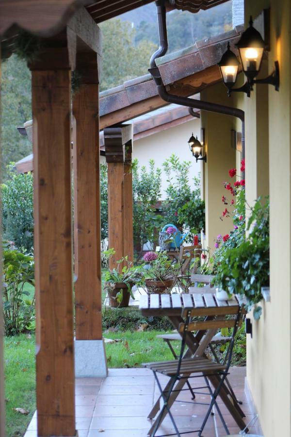 Casas Rurales Entrecastanos Onís Exteriér fotografie